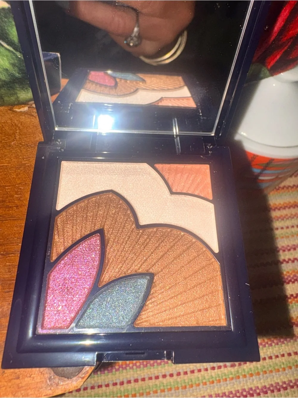 Estée Lauder Cosmetics Pouch + Eyeshadow NWOT - Picture 6 of 6